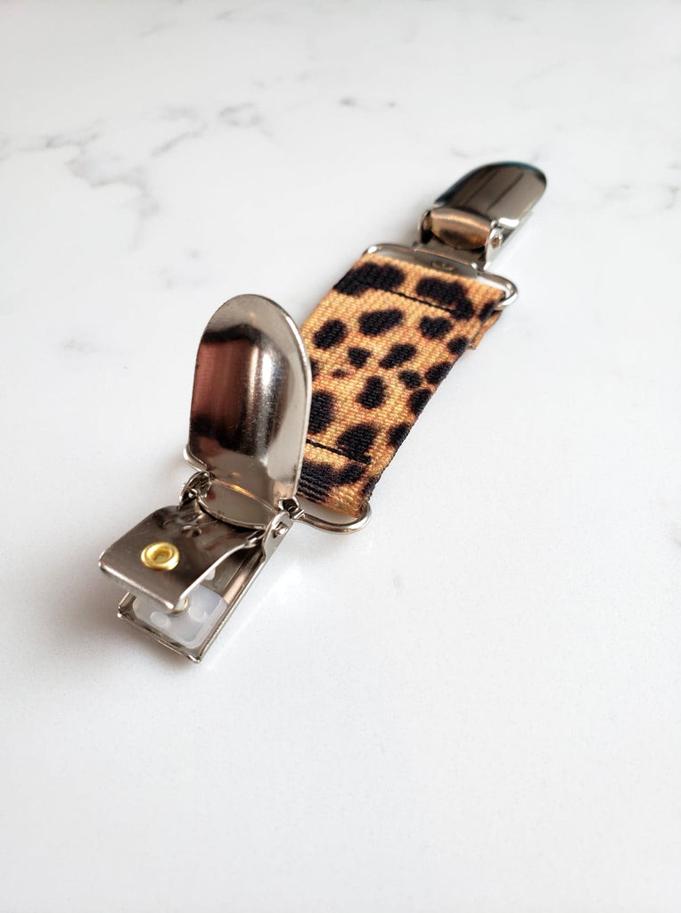 Cheetah Elastic Dress Clip- Womens Shirt Clip- Cinch Clip – Sweet Sparrow  Design